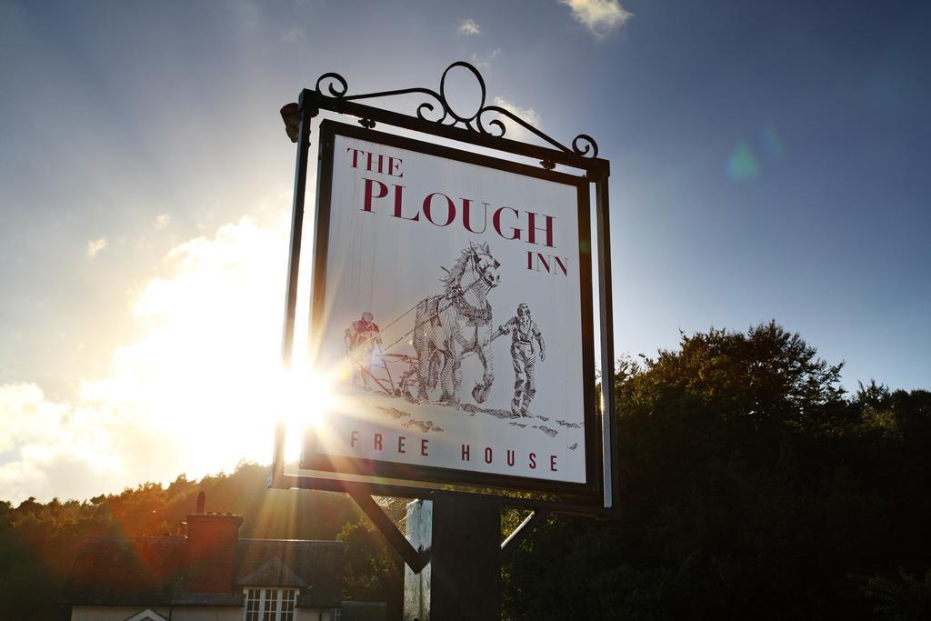 The Plough Inn Dorking Bagian luar foto